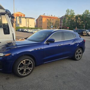 Auto rent - Maserati Levante Lux