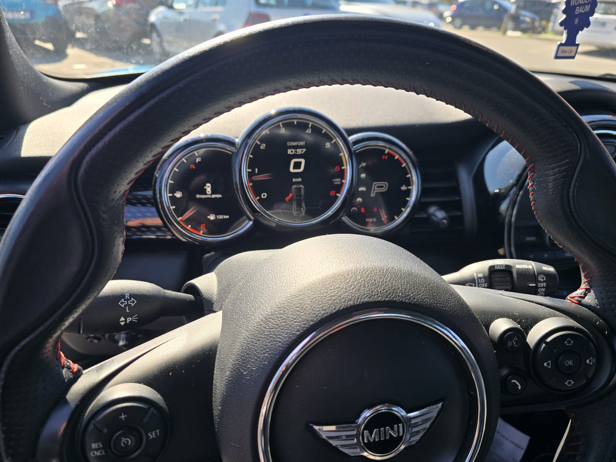 Auto rent - Mini Cooper S - Image 3