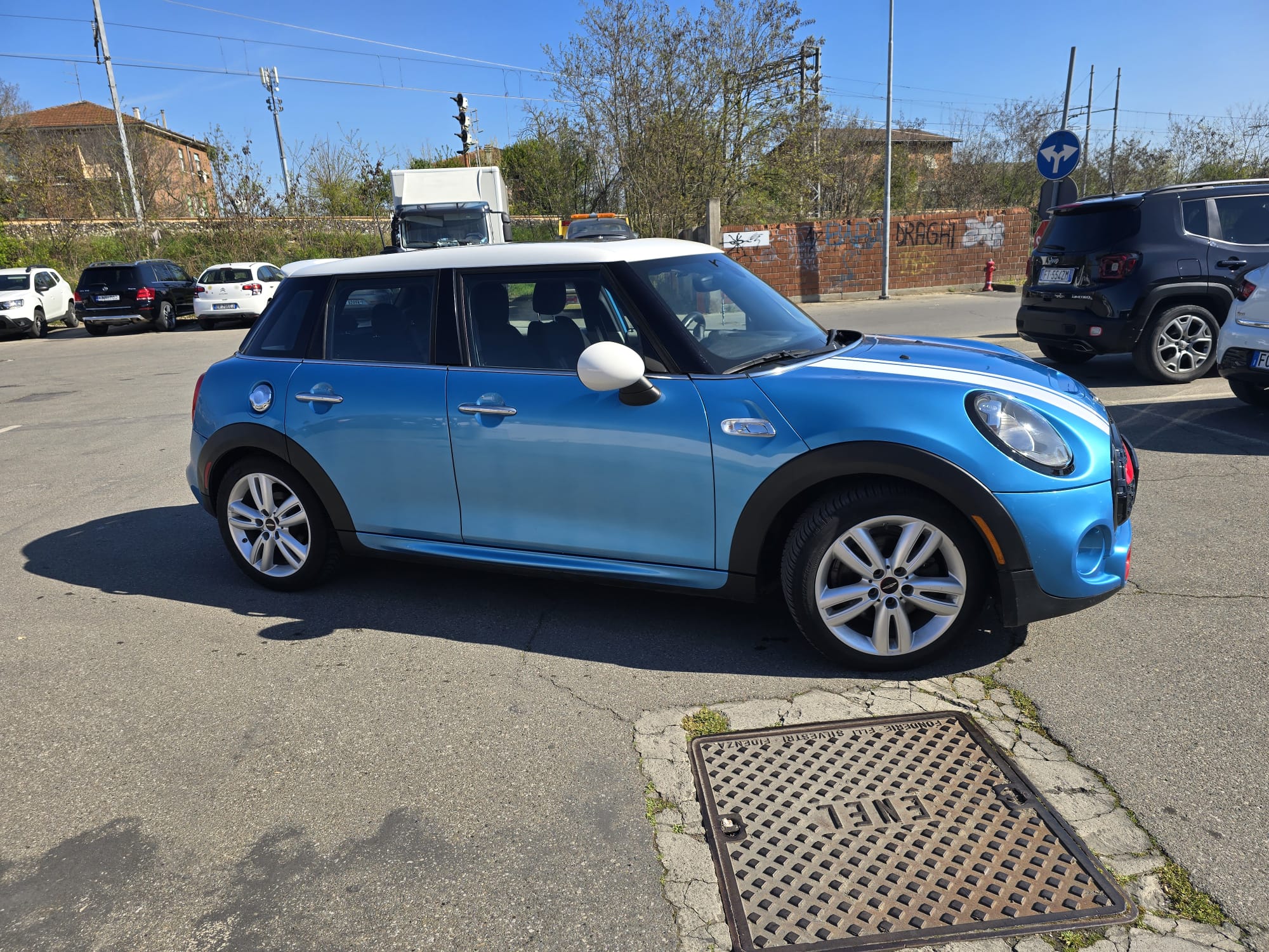Auto rent - Mini Cooper S - Image 6