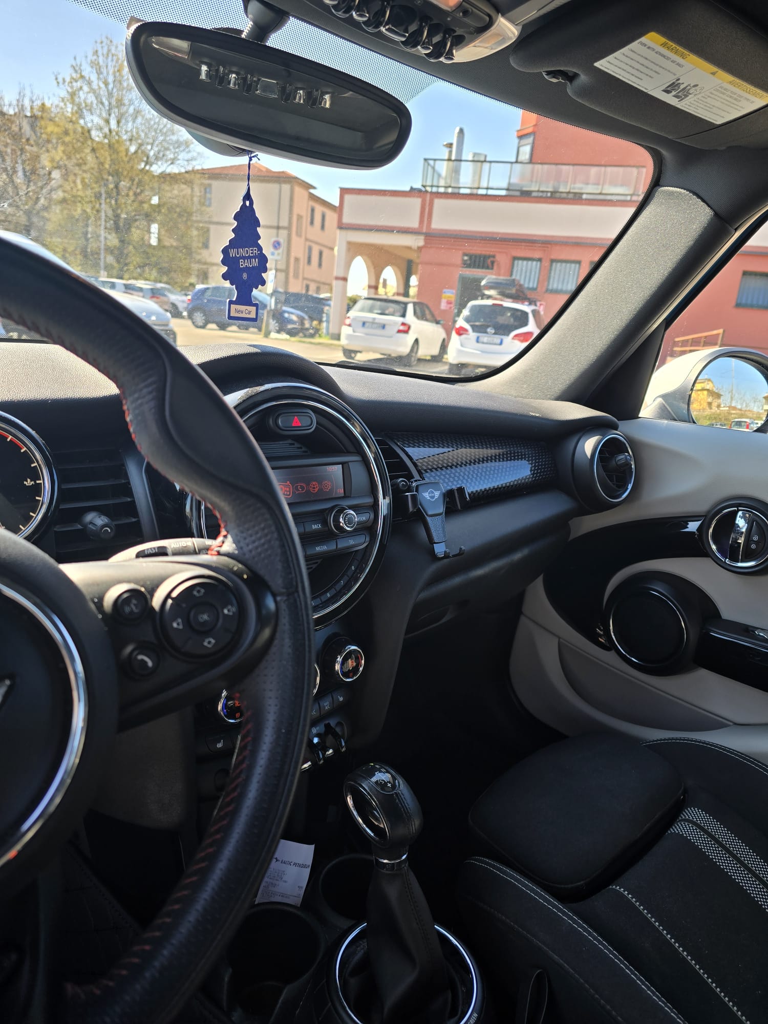Auto rent - Mini Cooper S - Image 8